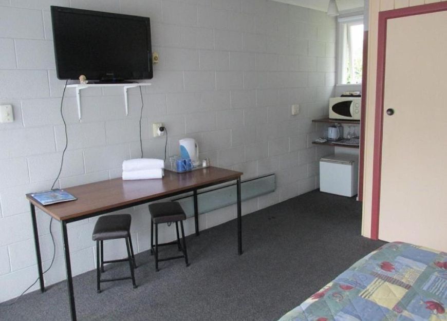 Comfortable Hastings motel