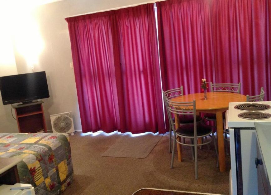 Cheap Hastings motel